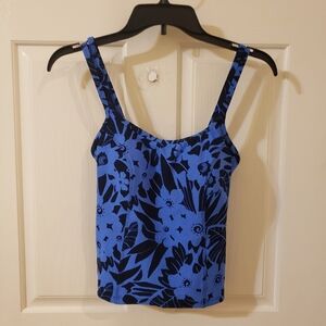 Liz Claiborne size 8 TOP ONLY